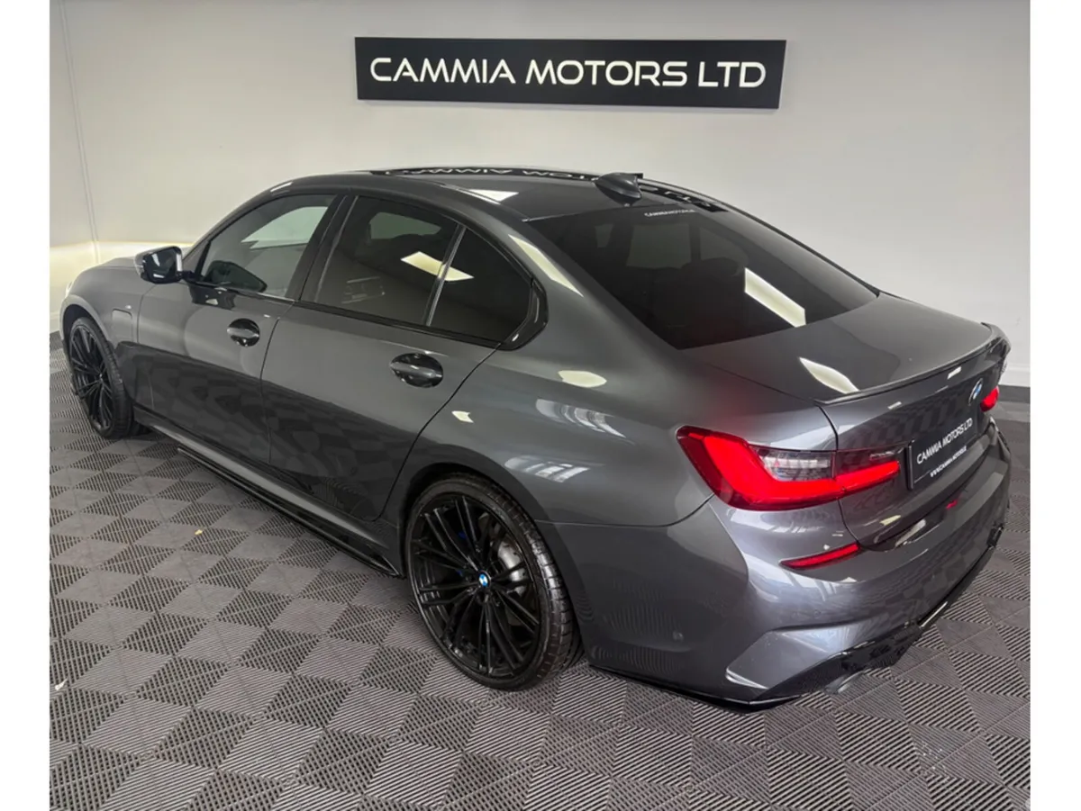 BMW 3-Series Saloon, Petrol Plug-in Hybrid, 2020, Grey