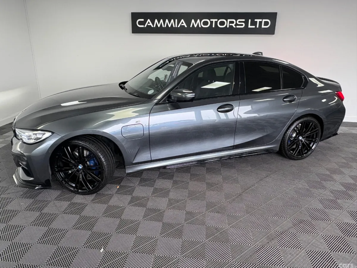 BMW 3-Series Saloon, Petrol Plug-in Hybrid, 2020, Grey