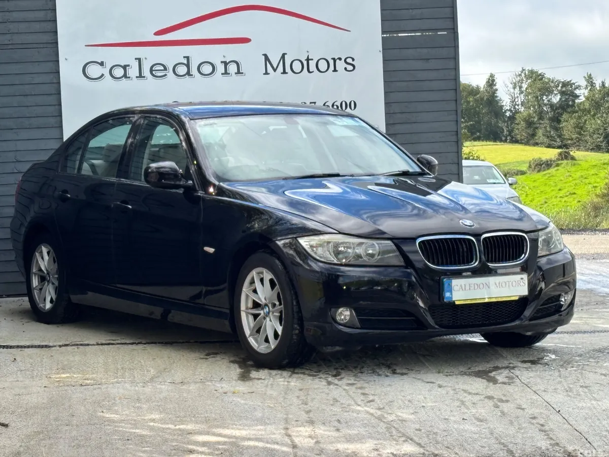 BMW 3-Series Saloon, Diesel, 2011, Black
