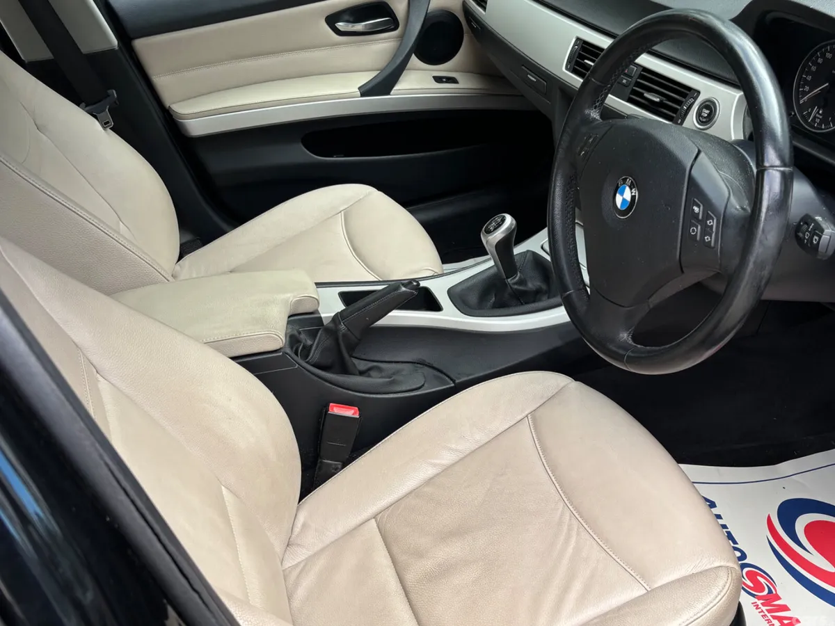 BMW 3-Series Saloon, Diesel, 2011, Black
