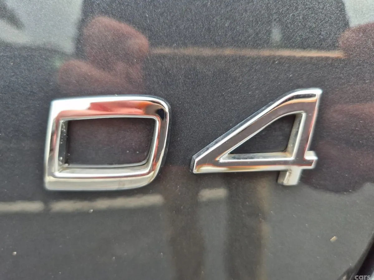Volvo V60 Estate, Diesel, 2017, Grey