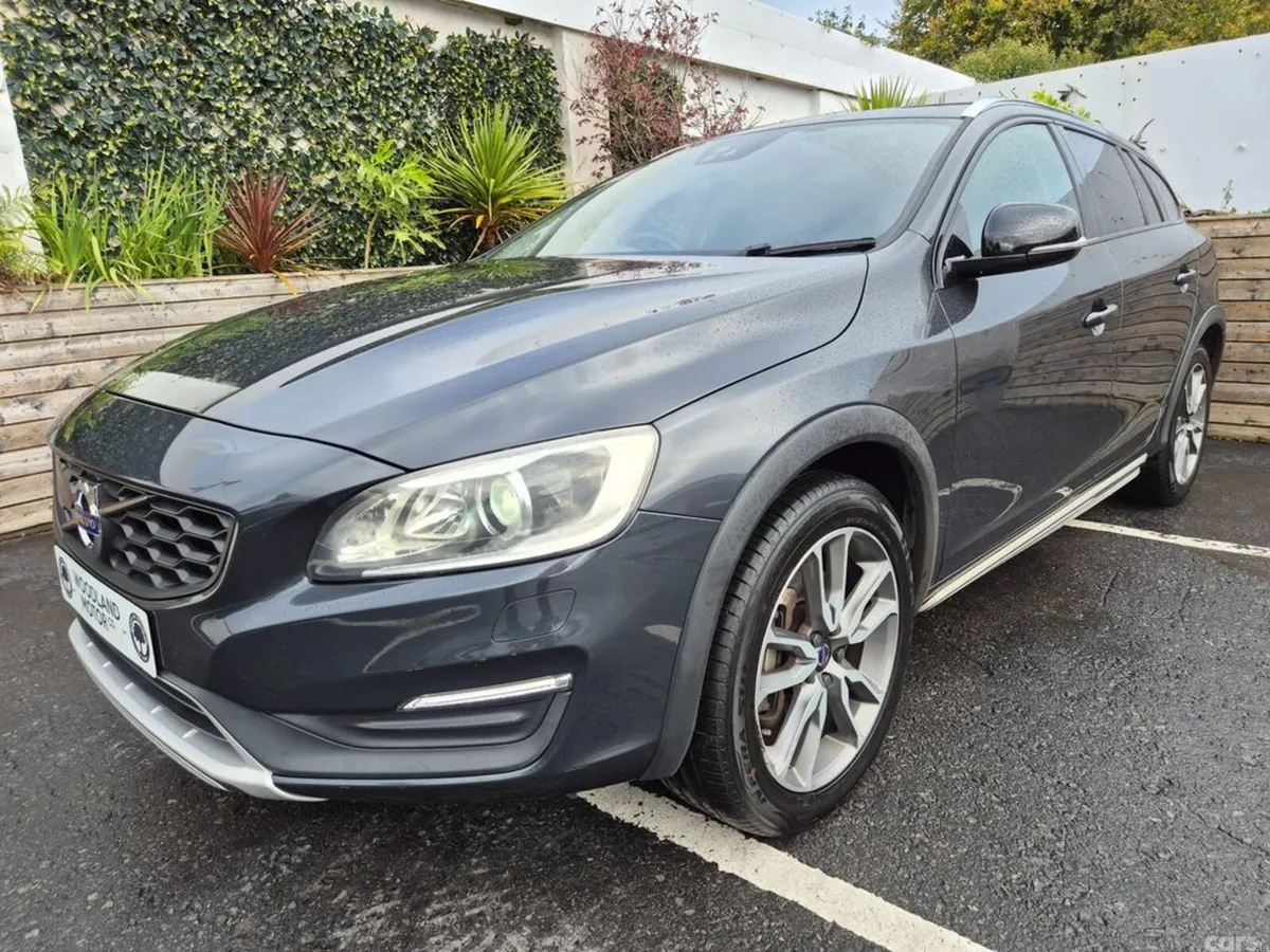 Volvo V60 Estate, Diesel, 2017, Grey
