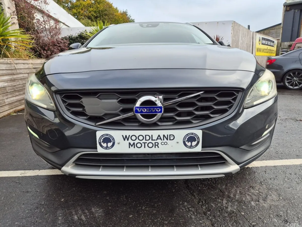 Volvo V60 Estate, Diesel, 2017, Grey