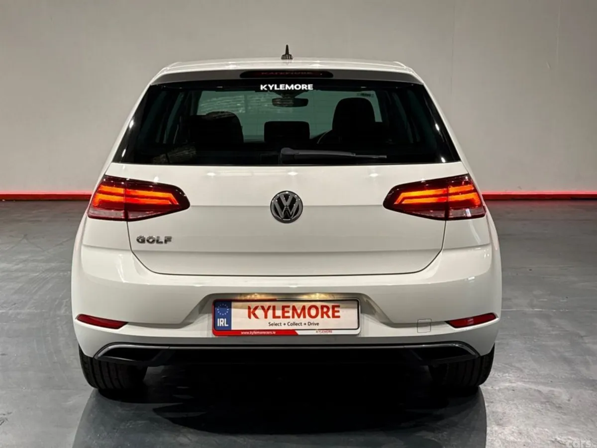 Volkswagen Golf Hatchback, Petrol, 2019, White