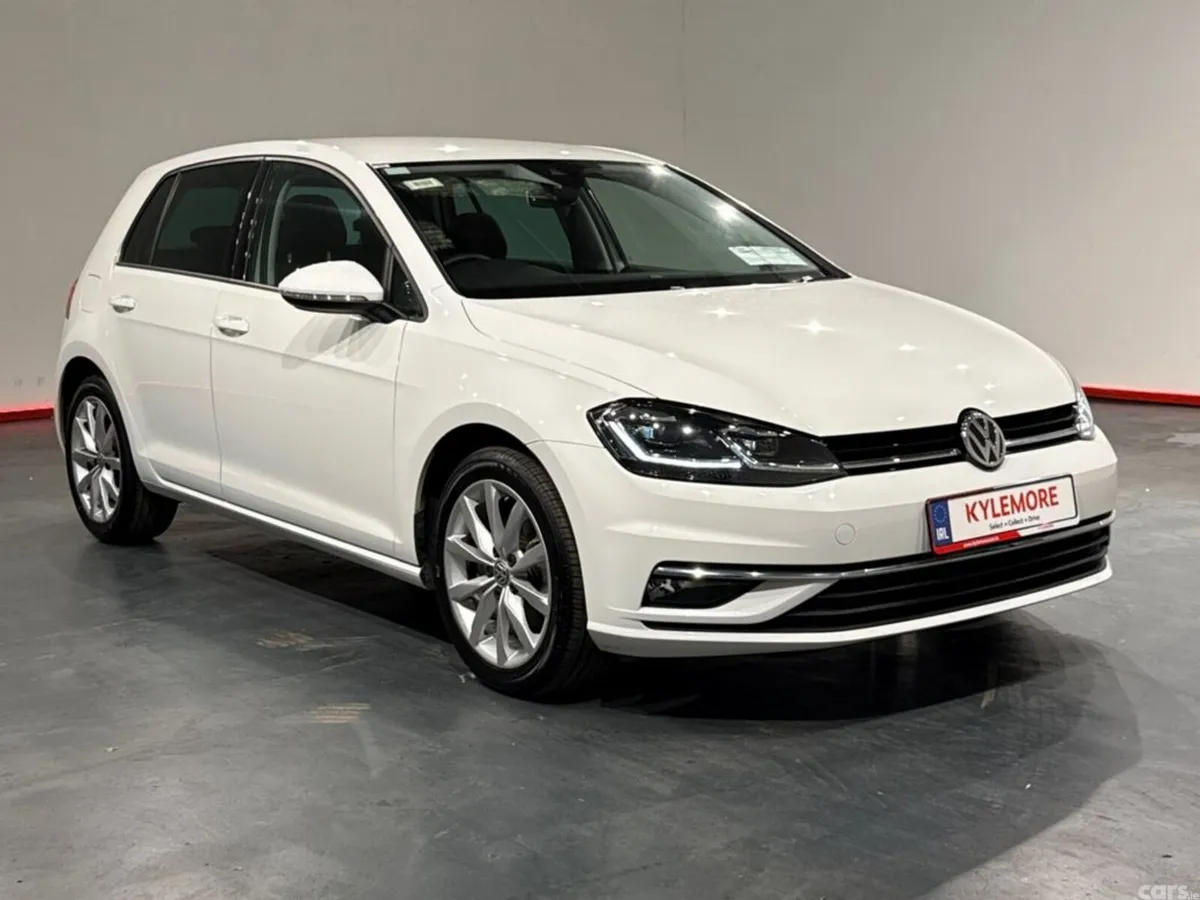 Volkswagen Golf Hatchback, Petrol, 2019, White