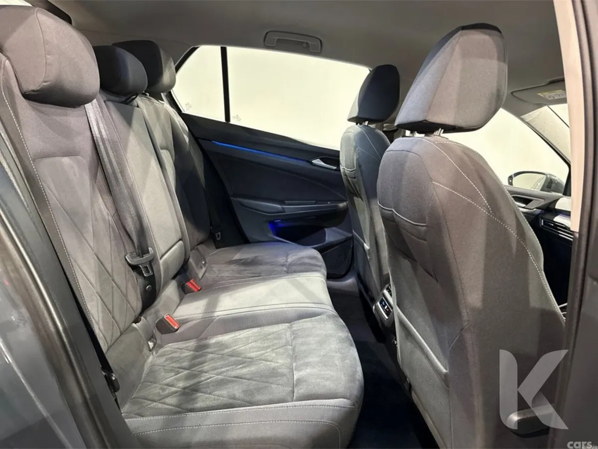 Volkswagen Golf Hatchback, Diesel, 2023, Grey