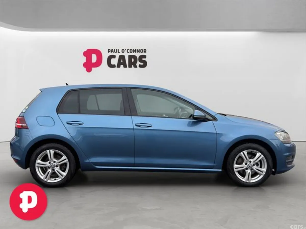 Volkswagen Golf Hatchback, Petrol, 2017, Blue
