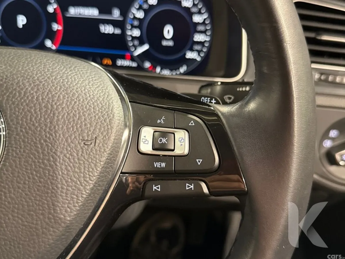Volkswagen Golf Hatchback, Petrol, 2019, White