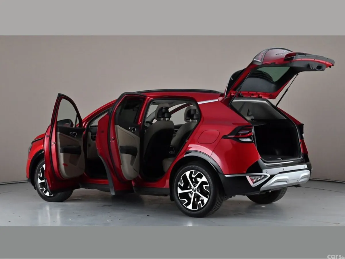 Kia Sportage SUV, Diesel, 2022, Red