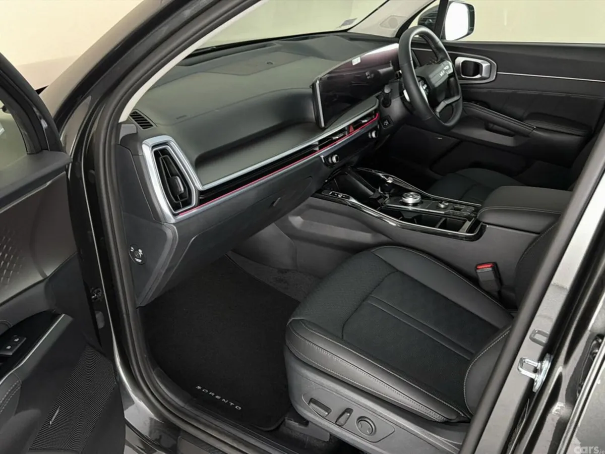 Kia Sorento SUV, Petrol Hybrid, 2026, Grey