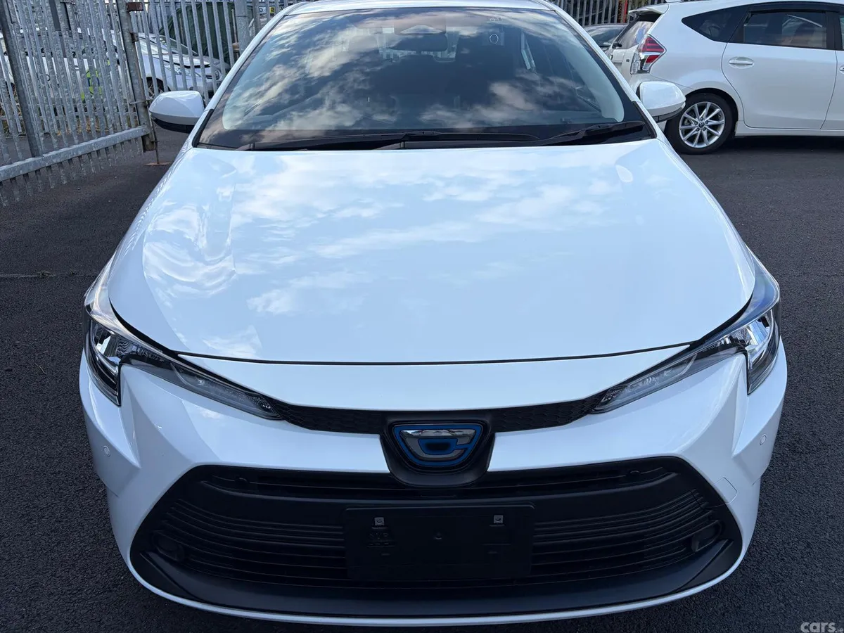 Toyota Corolla Saloon, Petrol Hybrid, 2024, White