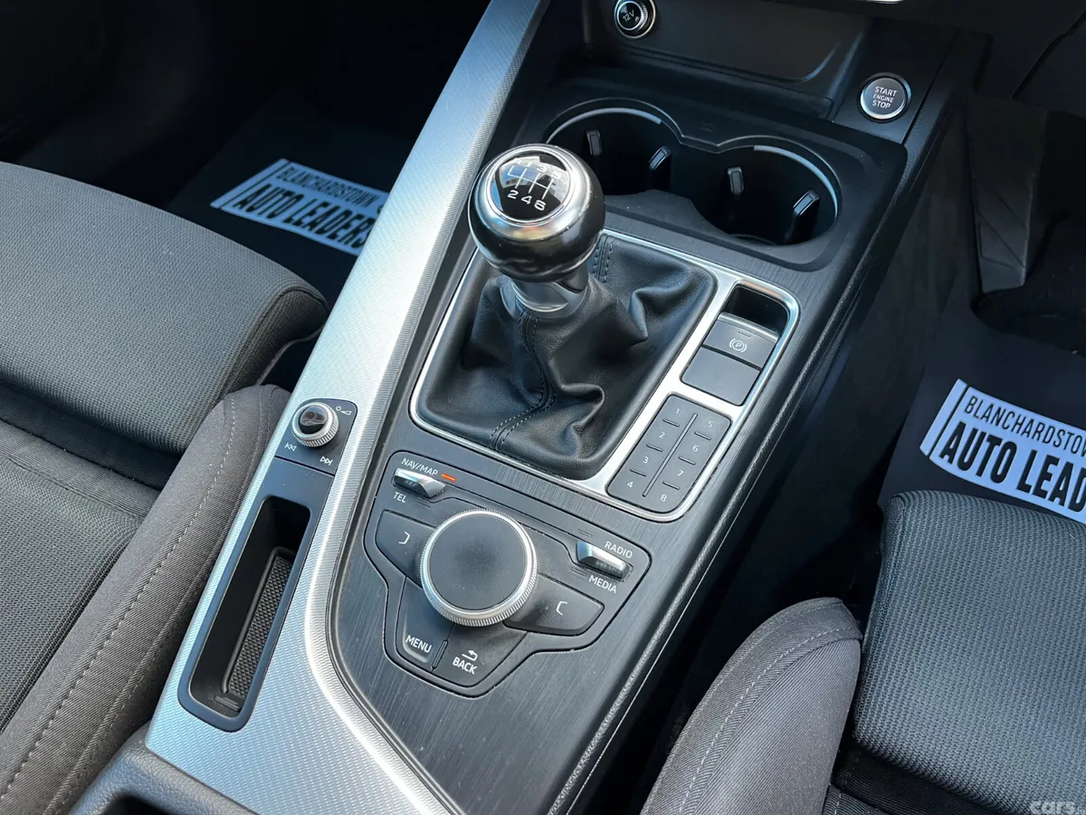 Audi A4 Saloon, Diesel, 2016, Blue