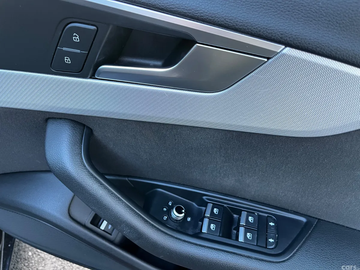 Audi A4 Saloon, Diesel, 2016, Blue