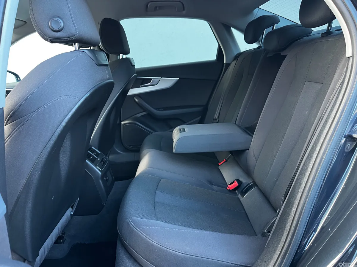 Audi A4 Saloon, Diesel, 2016, Blue