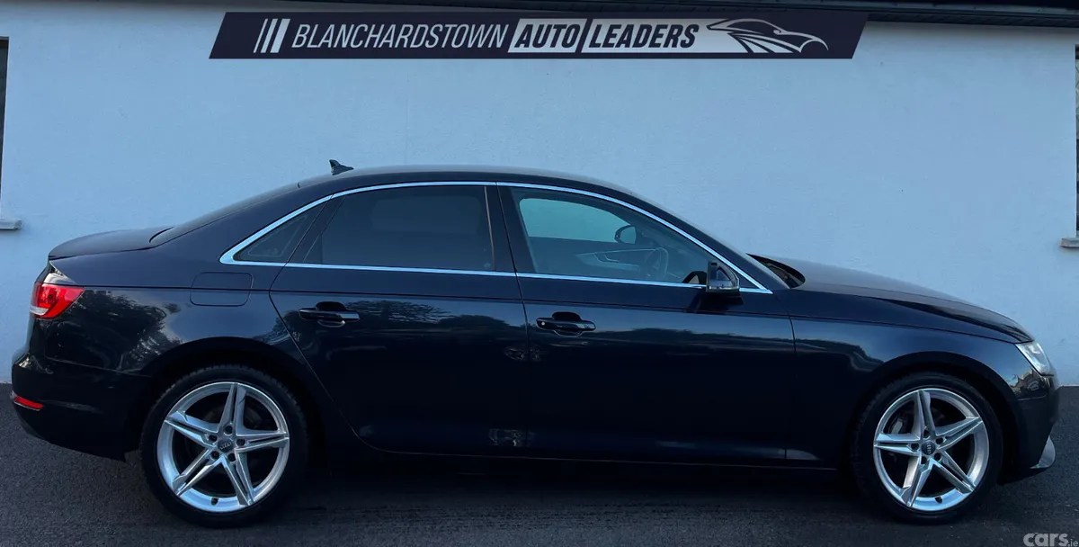 Audi A4 Saloon, Diesel, 2016, Blue