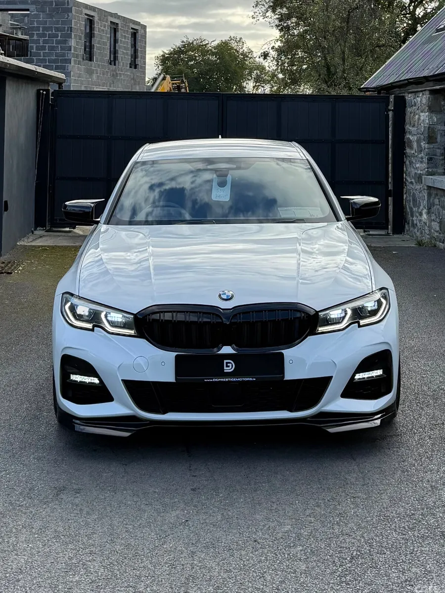 BMW 3-Series Saloon, Diesel, 2019, White