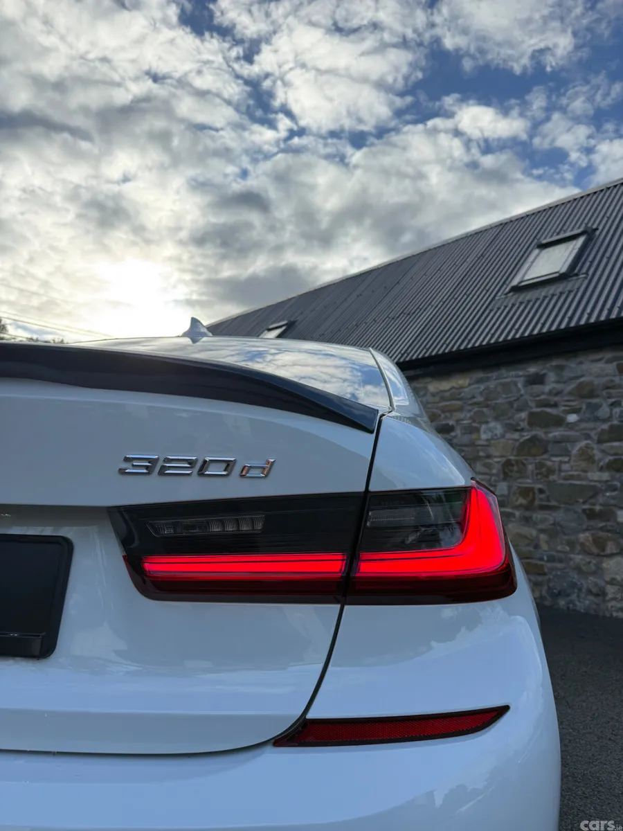 BMW 3-Series Saloon, Diesel, 2019, White