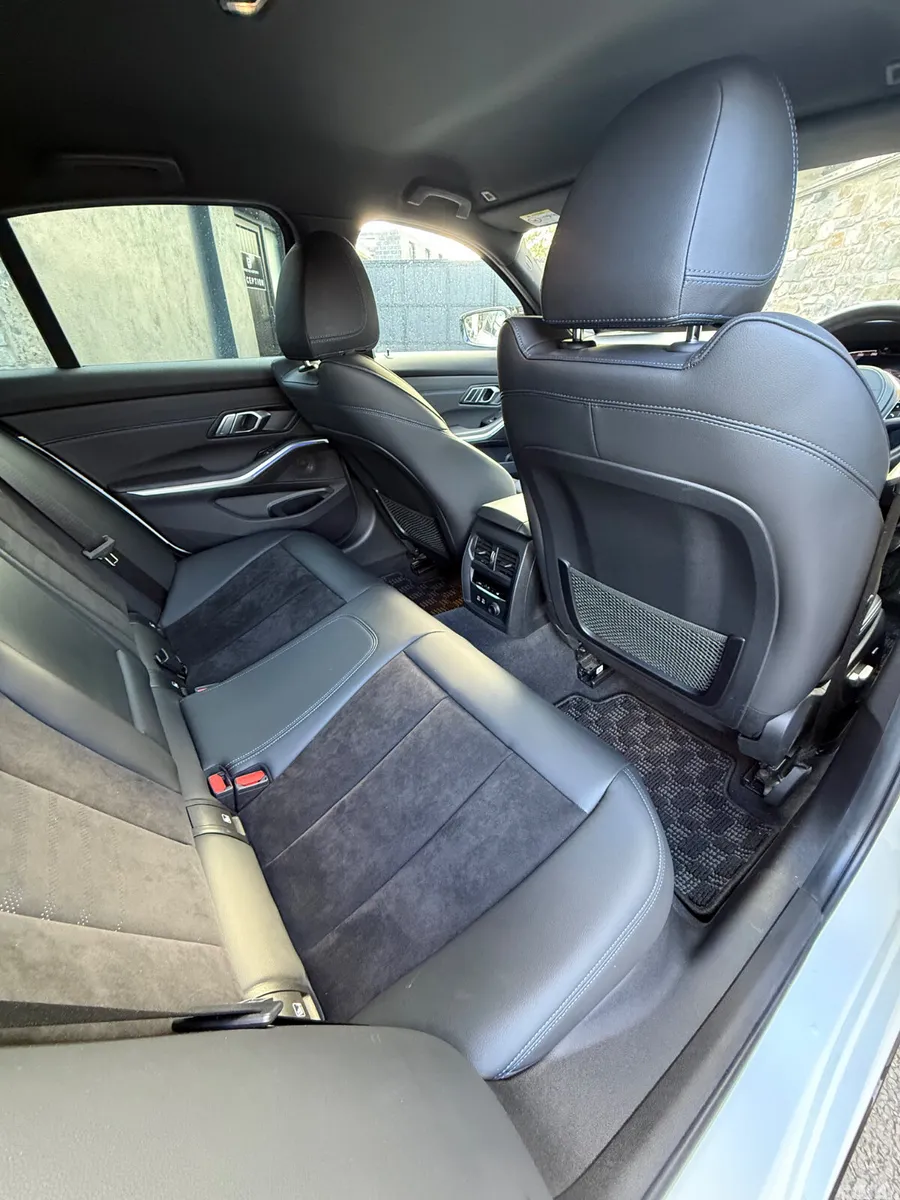 BMW 3-Series Saloon, Diesel, 2019, White