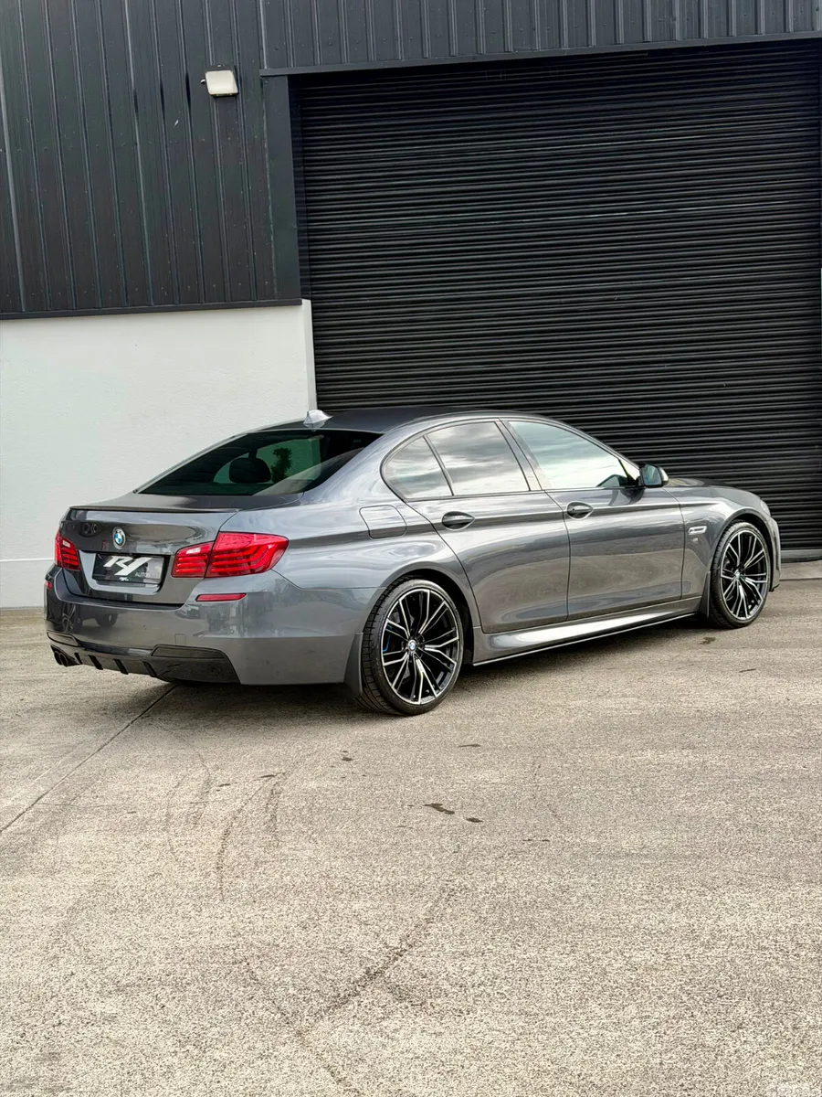 BMW 5-Series Saloon, Diesel, 2015, Grey