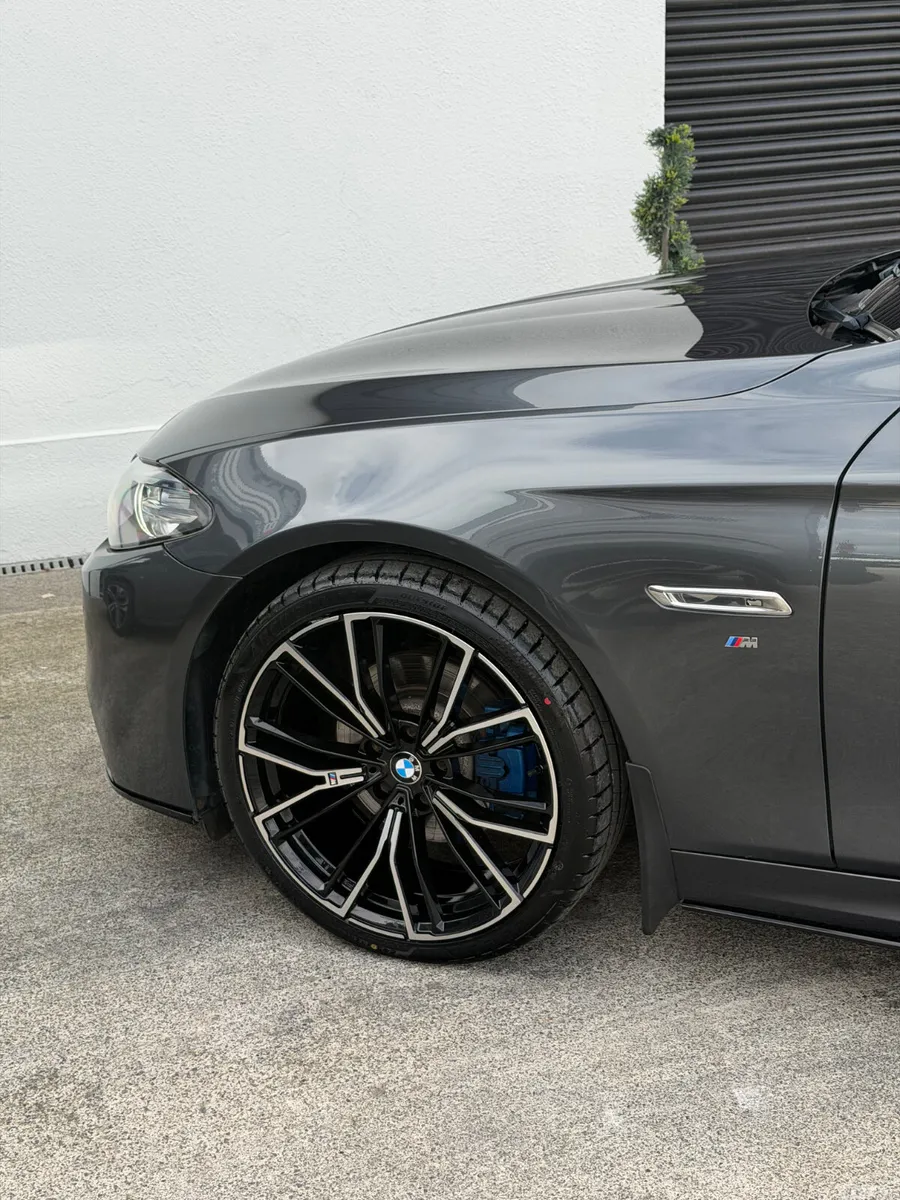 BMW 5-Series Saloon, Diesel, 2015, Grey