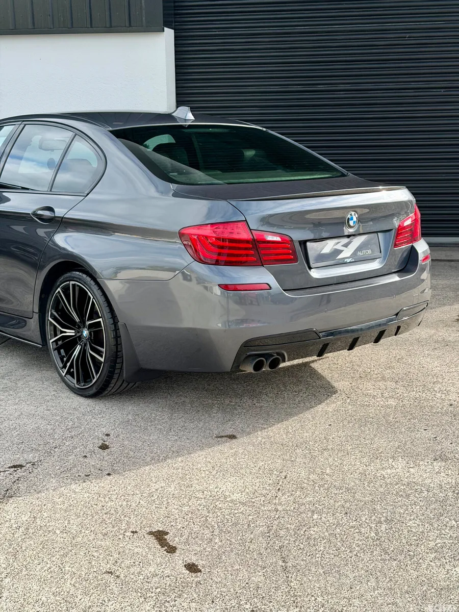 BMW 5-Series Saloon, Diesel, 2015, Grey