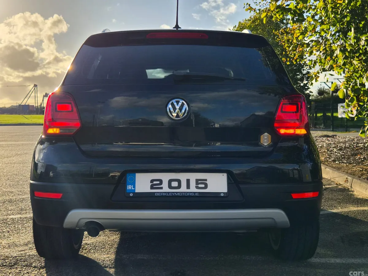 Volkswagen Polo Hatchback, Petrol, 2015, Black