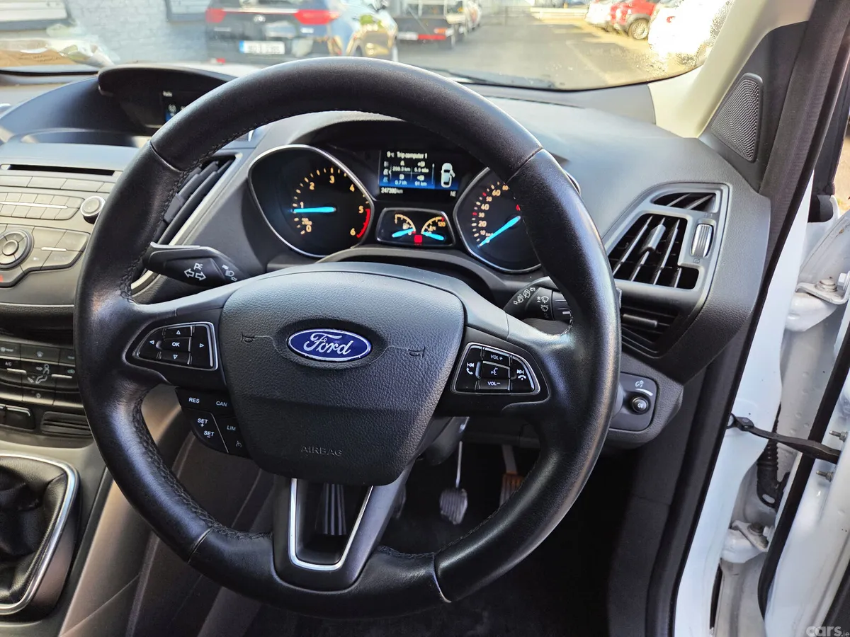 Ford Kuga SUV, Diesel, 2019, White