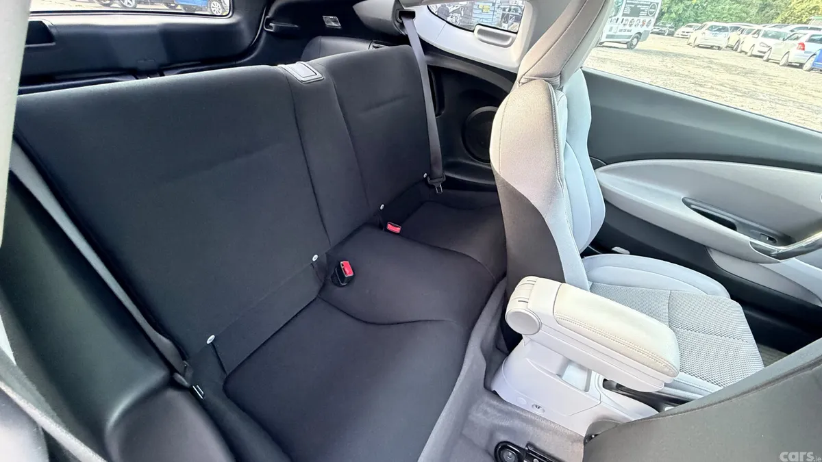 Honda CR-Z Coupe, Petrol, 2011, White