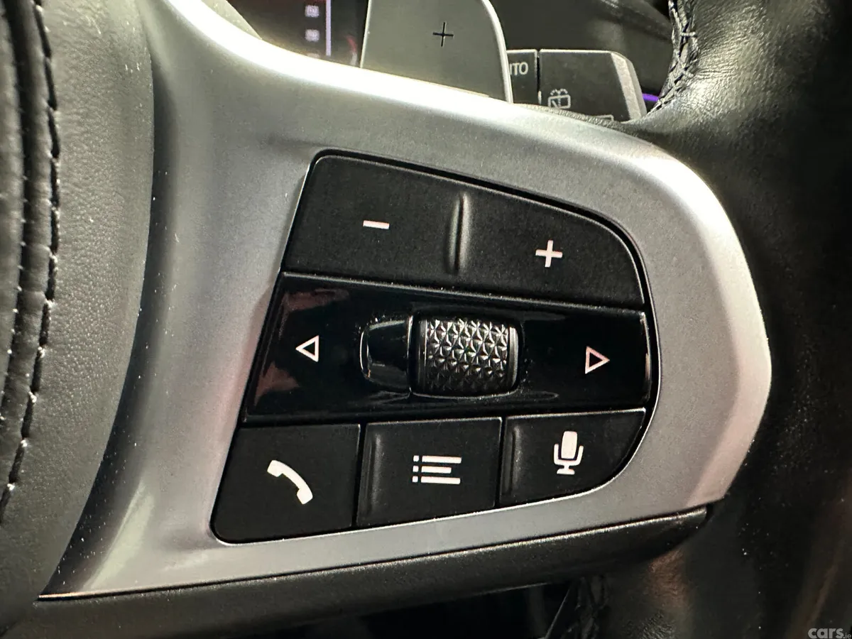 BMW 5-Series Estate, Diesel, 2021, Blue