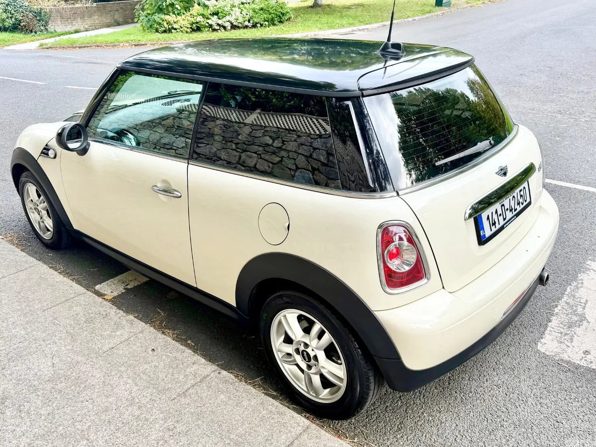 Mini One Hatchback, Petrol, 2014, White