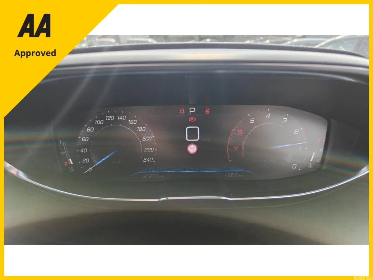 Peugeot 3008 MPV, Petrol, 2021, Grey