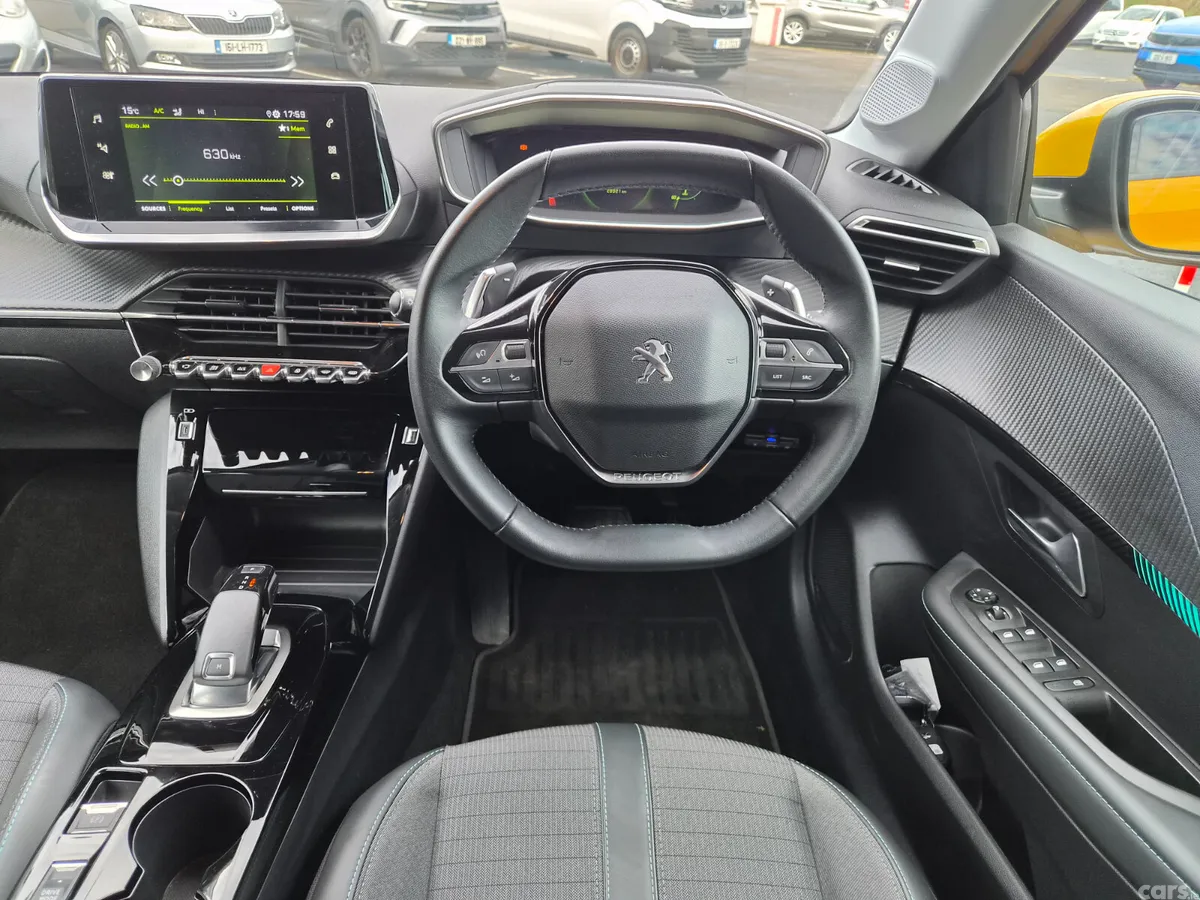 Peugeot 208 Hatchback, Petrol, 2021, Yellow