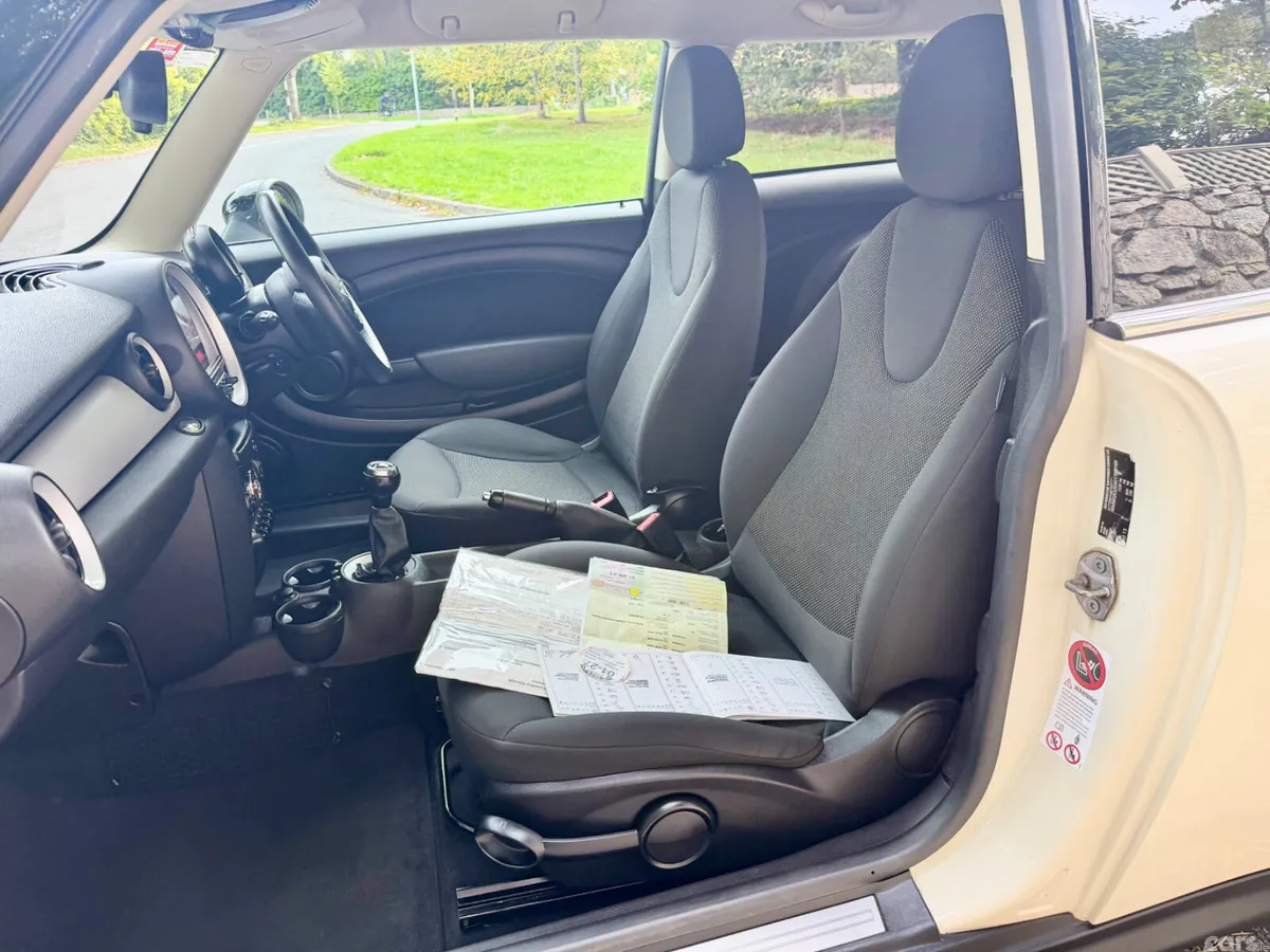 Mini One Hatchback, Petrol, 2014, White
