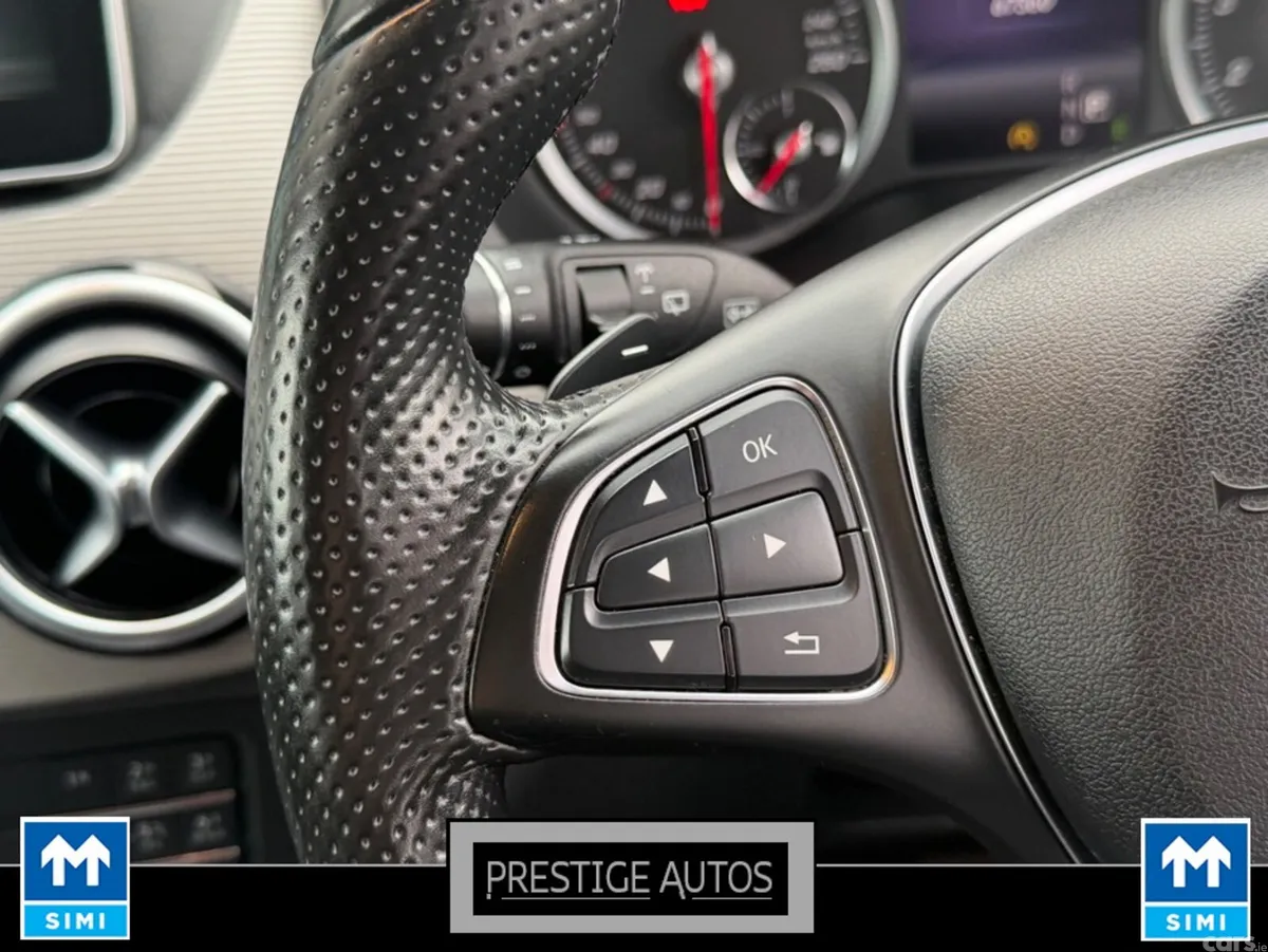Mercedes-Benz B-Class Hatchback, Petrol, 2015, Blue