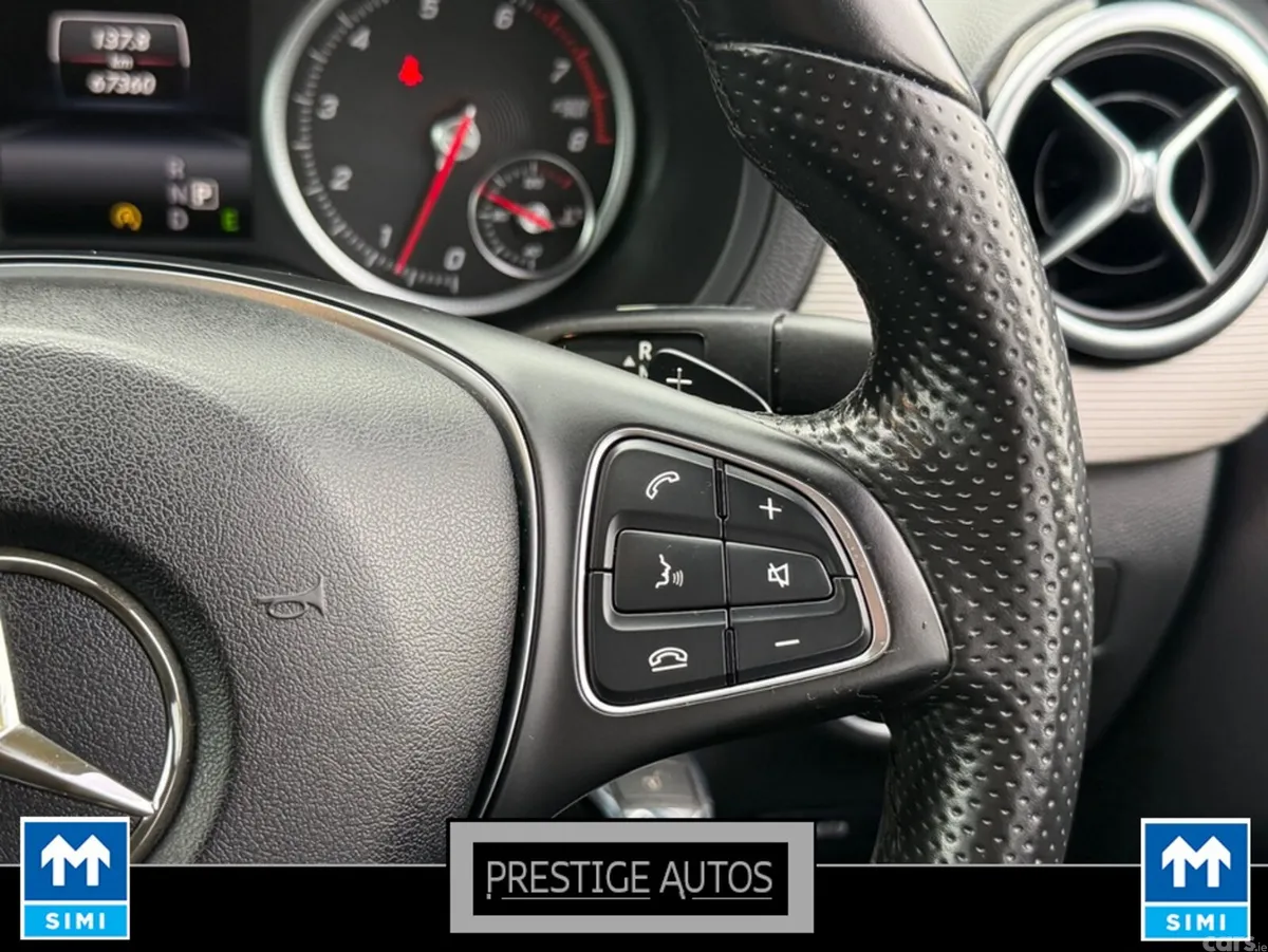 Mercedes-Benz B-Class Hatchback, Petrol, 2015, Blue
