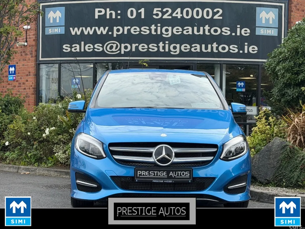 Mercedes-Benz B-Class Hatchback, Petrol, 2015, Blue
