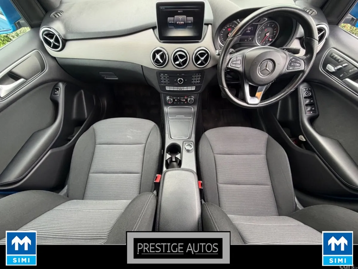 Mercedes-Benz B-Class Hatchback, Petrol, 2015, Blue