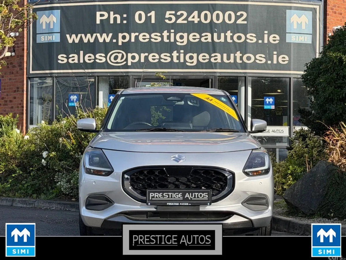 Suzuki Swift Hatchback, Petrol Hybrid, 2023, Silver