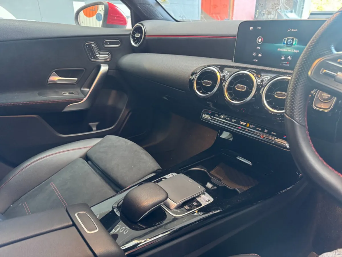 Mercedes-Benz A-Class Hatchback, Diesel, 2019, Red