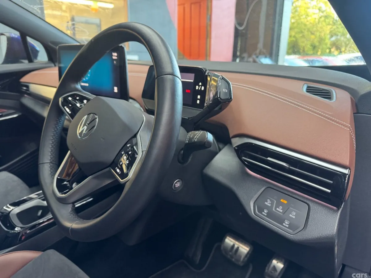 Volkswagen ID.4 SUV, Electric, 2024, Blue