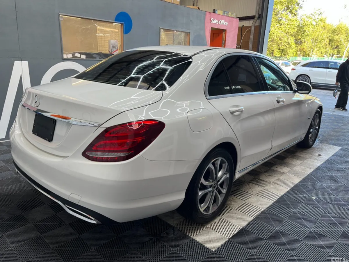 Mercedes-Benz C-Class Saloon, Petrol, 2017, White