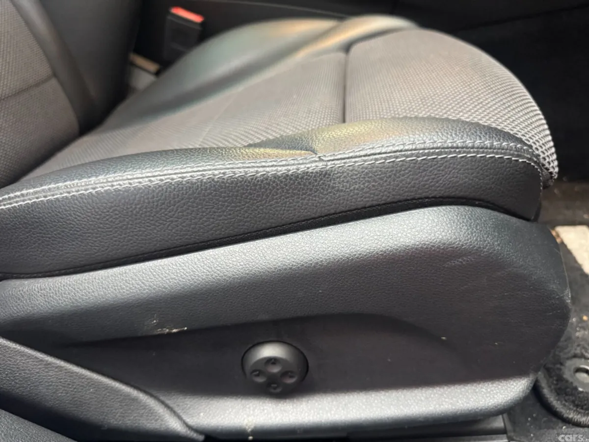 Mercedes-Benz C-Class Saloon, Petrol, 2020, Blue