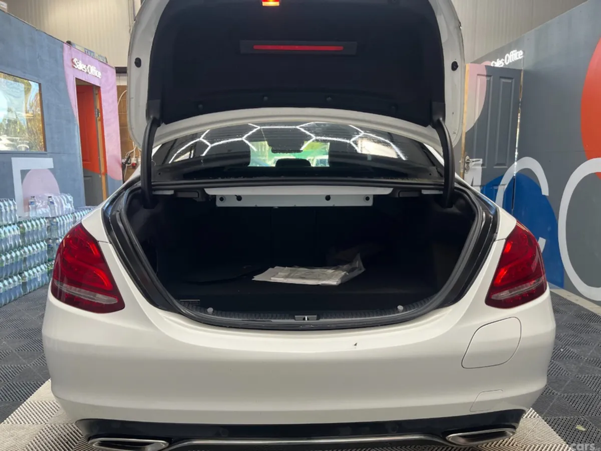 Mercedes-Benz C-Class Saloon, Petrol Plug-in Hybrid, 2017, White