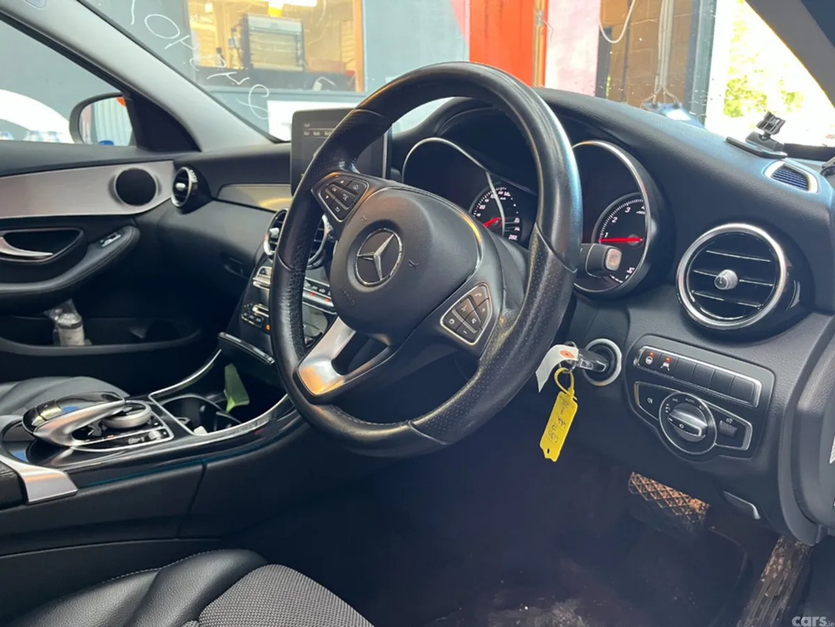 Mercedes-Benz C-Class Saloon, Petrol, 2017, White
