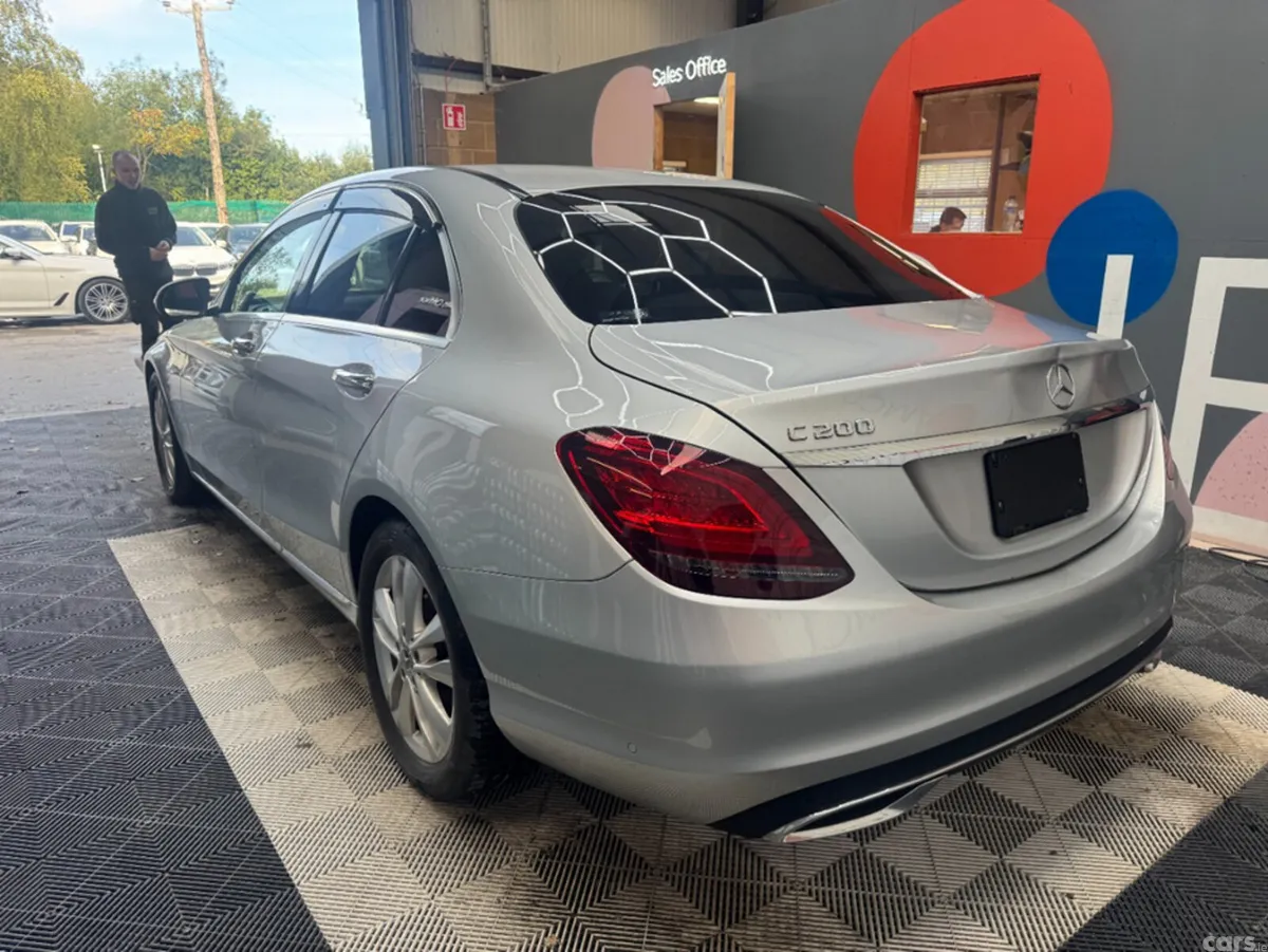 Mercedes-Benz C-Class Saloon, Petrol, 2018, Silver