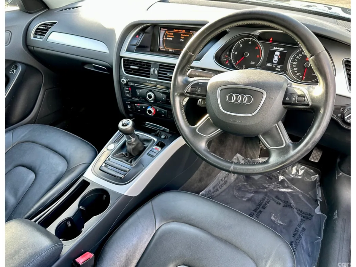 Audi A4 Saloon, Diesel, 2015, Grey