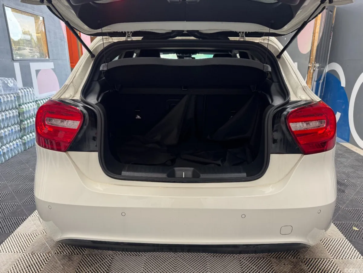 Mercedes-Benz A-Class Hatchback, Petrol, 2015, White