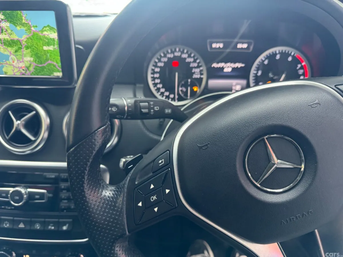 Mercedes-Benz A-Class Hatchback, Petrol, 2015, White