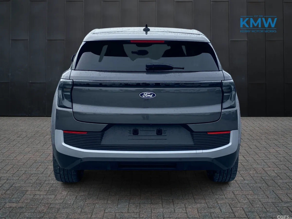 Ford Explorer SUV, Electric, 2026, Grey
