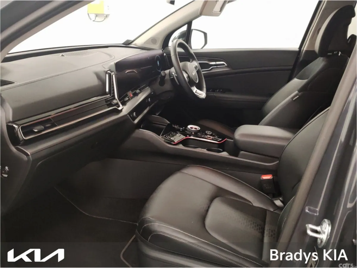 Kia Sportage MPV, Petrol Plug-in Hybrid, 2026, Grey